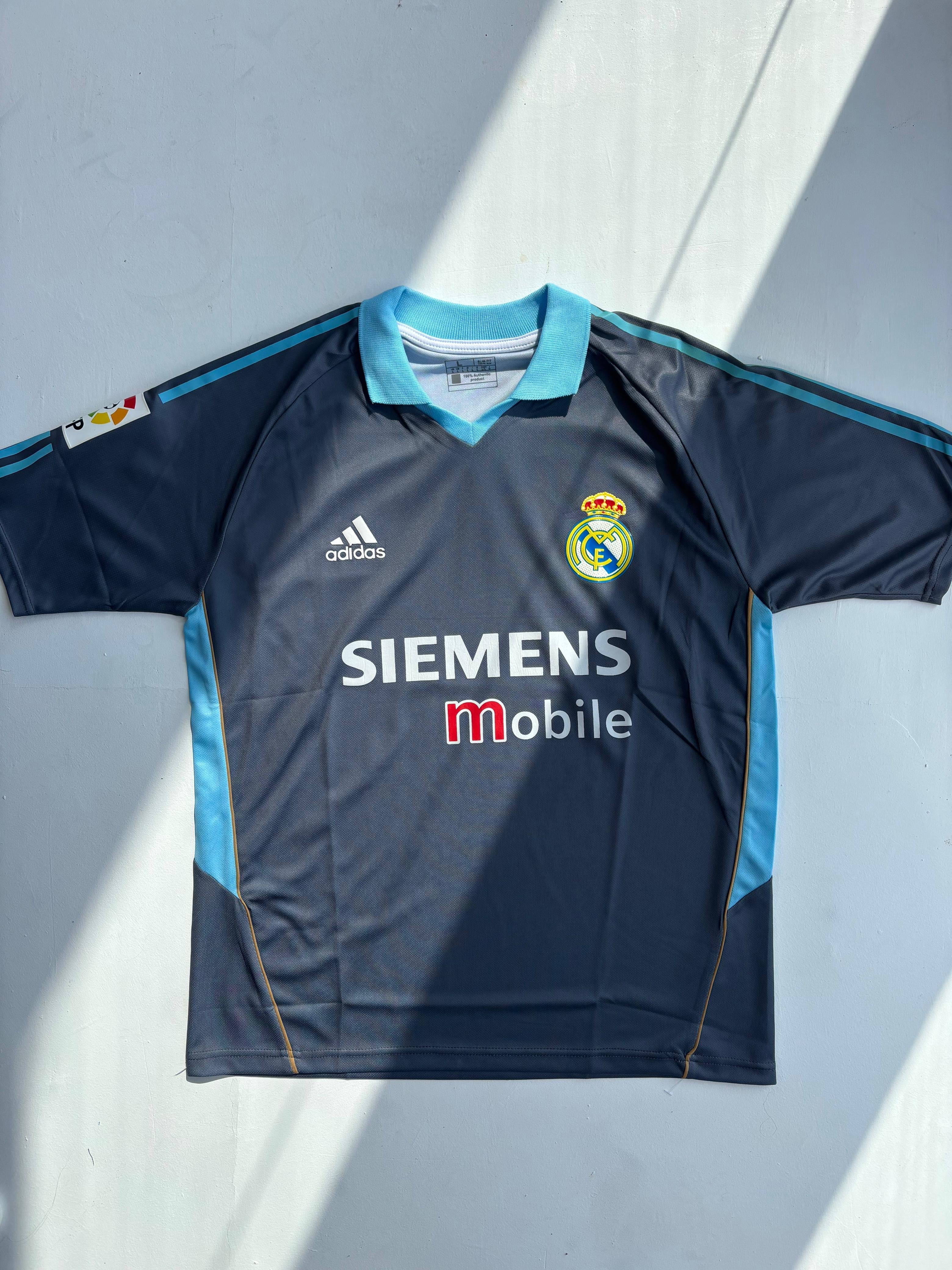 Real Madrid 03/04 Third Kit