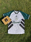 Liverpool 1993–1994 Away Kit