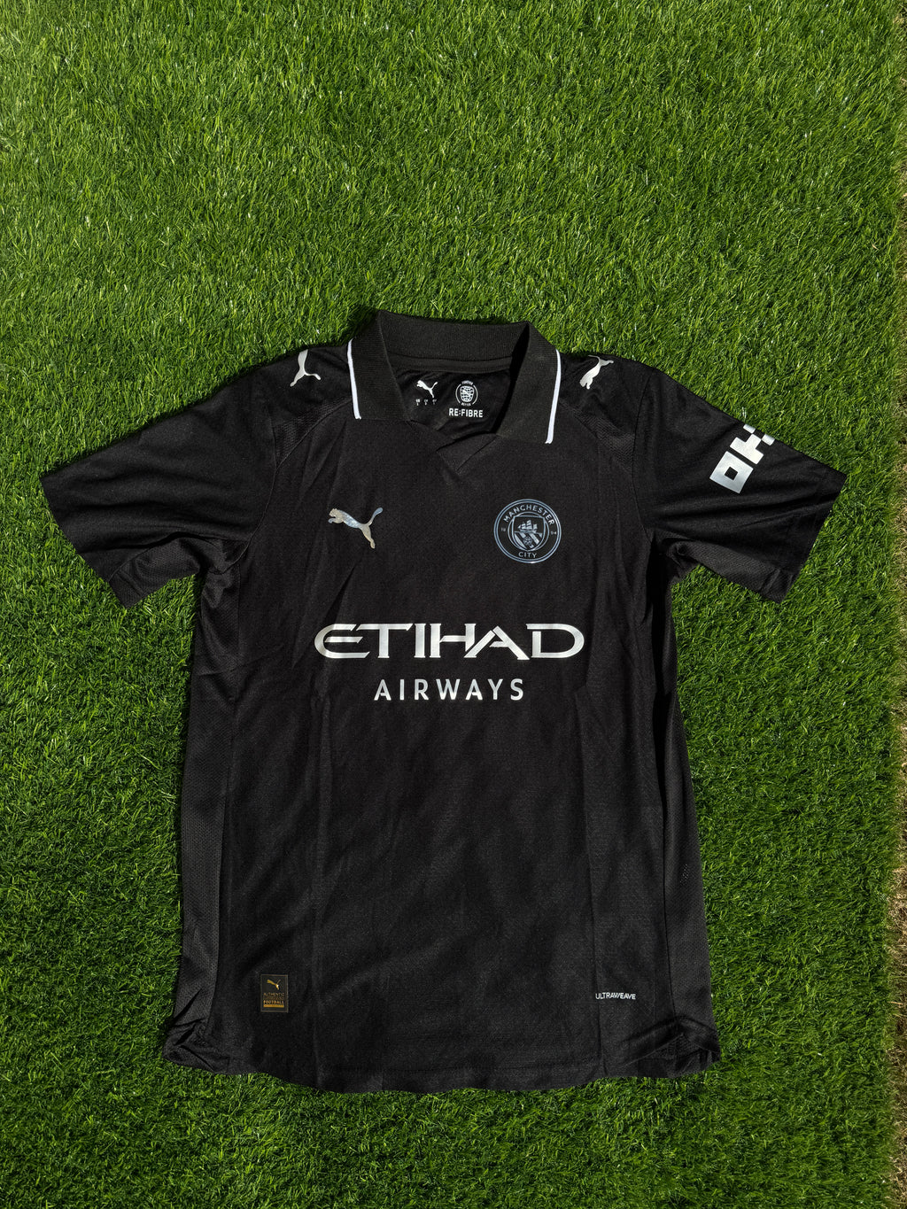 Manchester City 2025/26 Away Kit